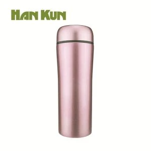 Puis-je apporter un thermos en avion